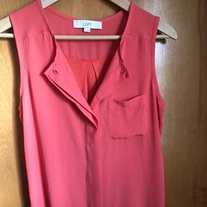 Size small loft tank